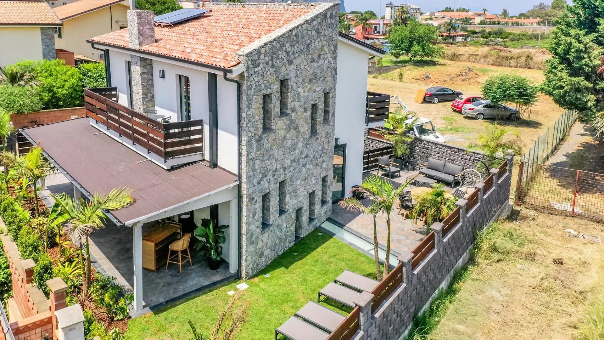 Eksotika Bed & Breakfast Oliveri