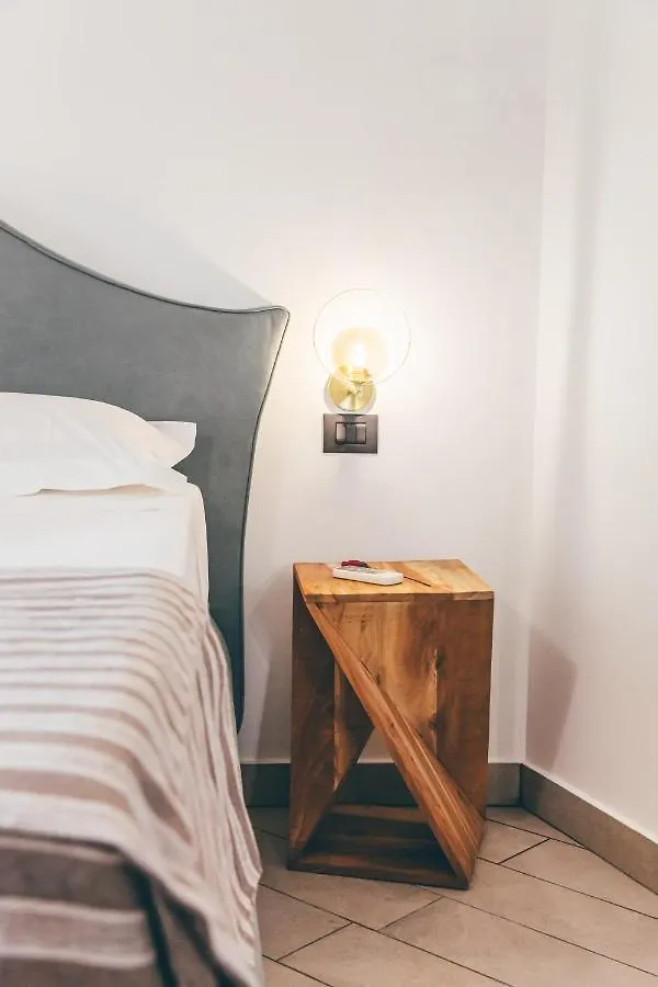 Bed and Breakfast Eksotika Oliveri Italien